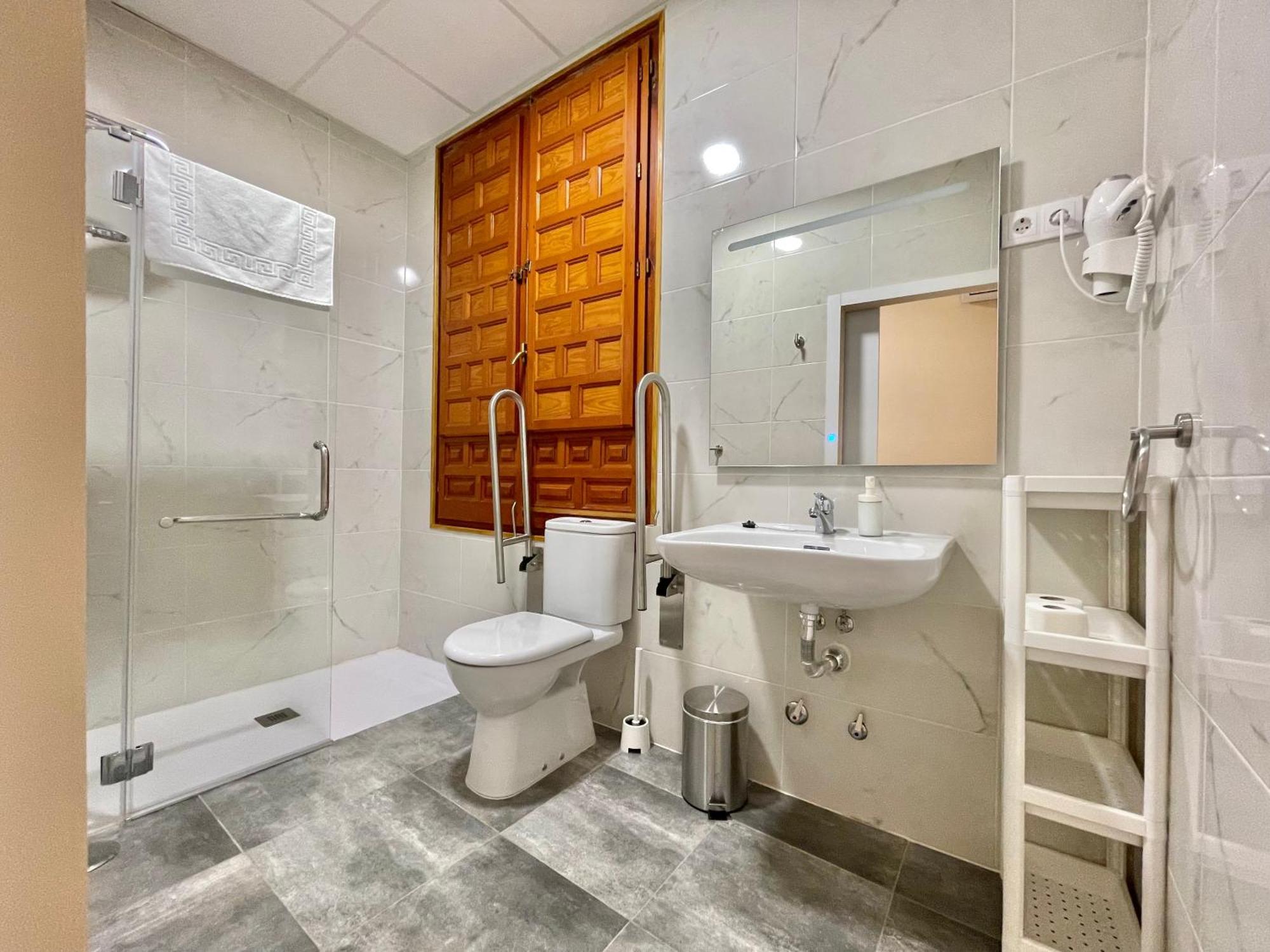 Jubilus Rooms โตเลโด ภายนอก รูปภาพ