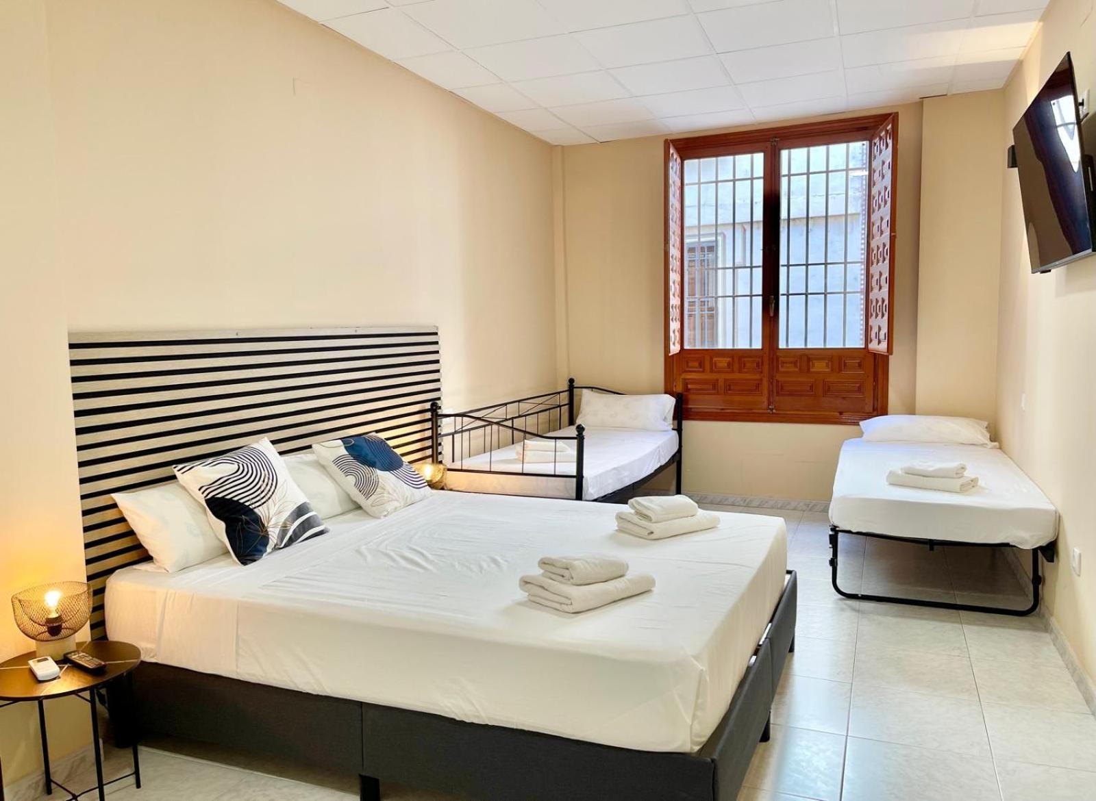 Jubilus Rooms โตเลโด ภายนอก รูปภาพ