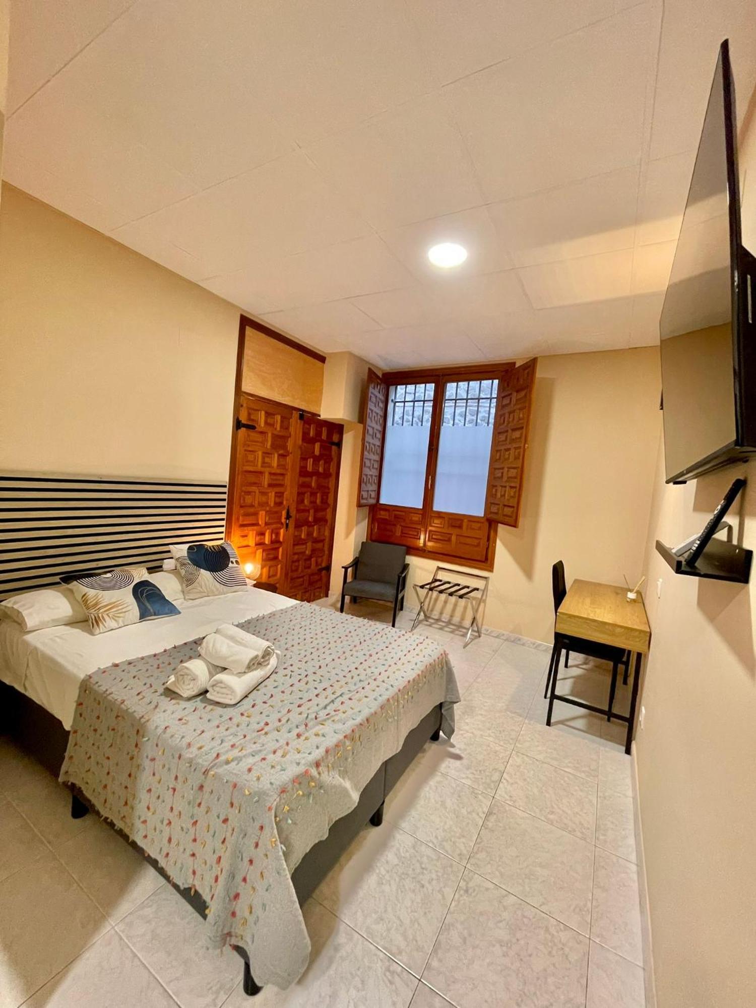 Jubilus Rooms โตเลโด ภายนอก รูปภาพ